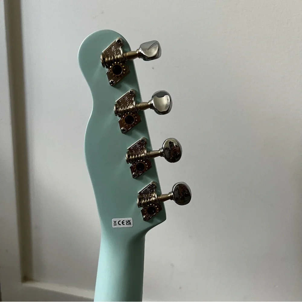 Fender Venice Soprano Ukulele, Daphne Blue - Picture 10 of 10
